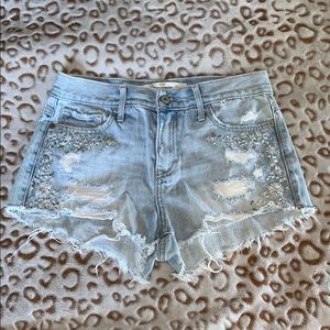 Size 2 Abercrombie & Fitch distresses Jean shorts!